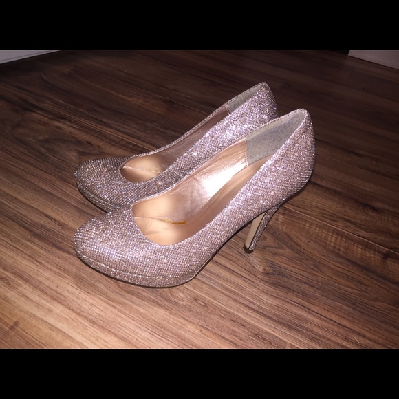 Sparkly Heels/ Pumps - Picture 1 of 3